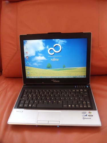 Fujitsu amilo 1520 core - amilo,