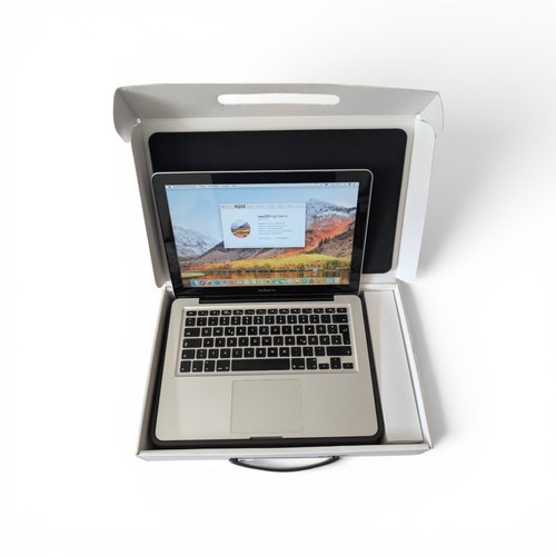 Macbook pro - pro,